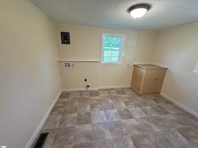 $360,000 | 566 West Pine Grove Road, Fair Play, SC 29643