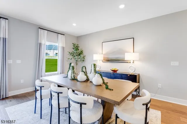 $1,029,355 | 13 Eastwood Terrace, East Hanover, NJ 07936