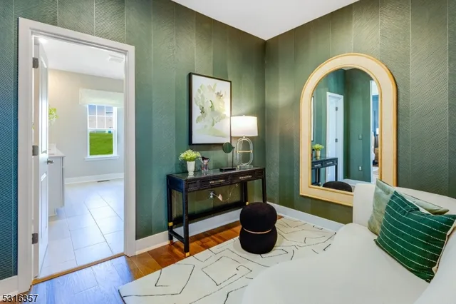 $1,029,355 | 13 Eastwood Terrace, East Hanover, NJ 07936