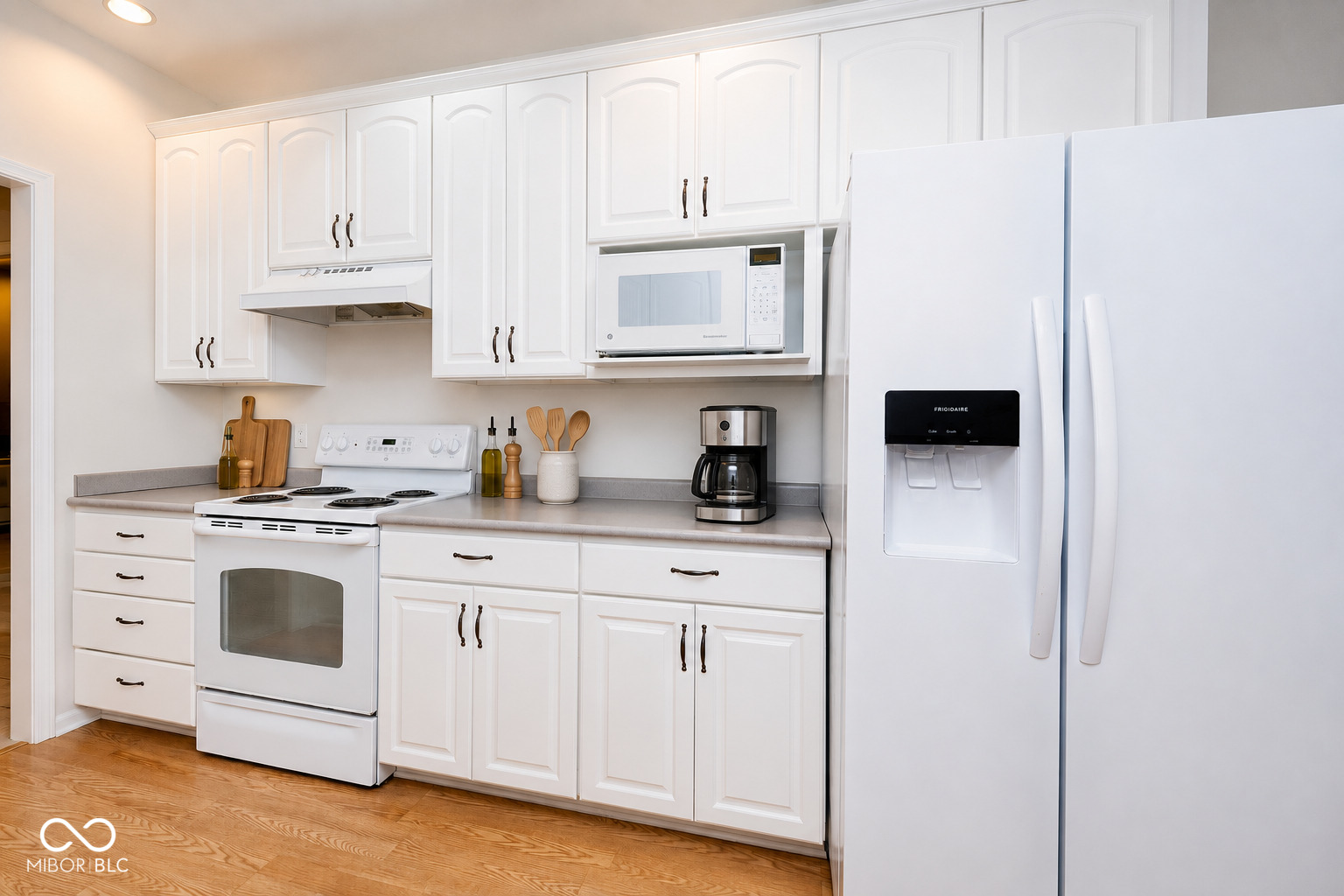 5165 Hawks Point Road Indianapolis, IN 46226 - Photo 9 of 63