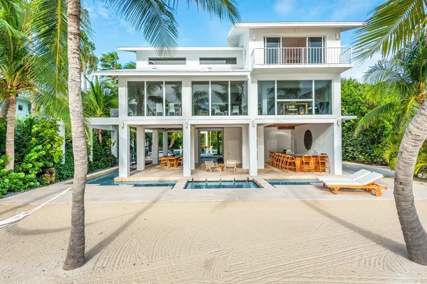 $24,000 | 60 Ocean Front Drive, Key Largo, FL 33037