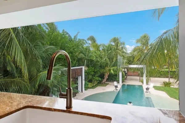 $24,000 | 60 Ocean Front Drive, Key Largo, FL 33037