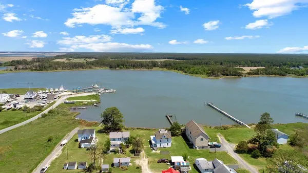 $448,000 | 20186 Fishermans Lane, Onancock, VA 23417