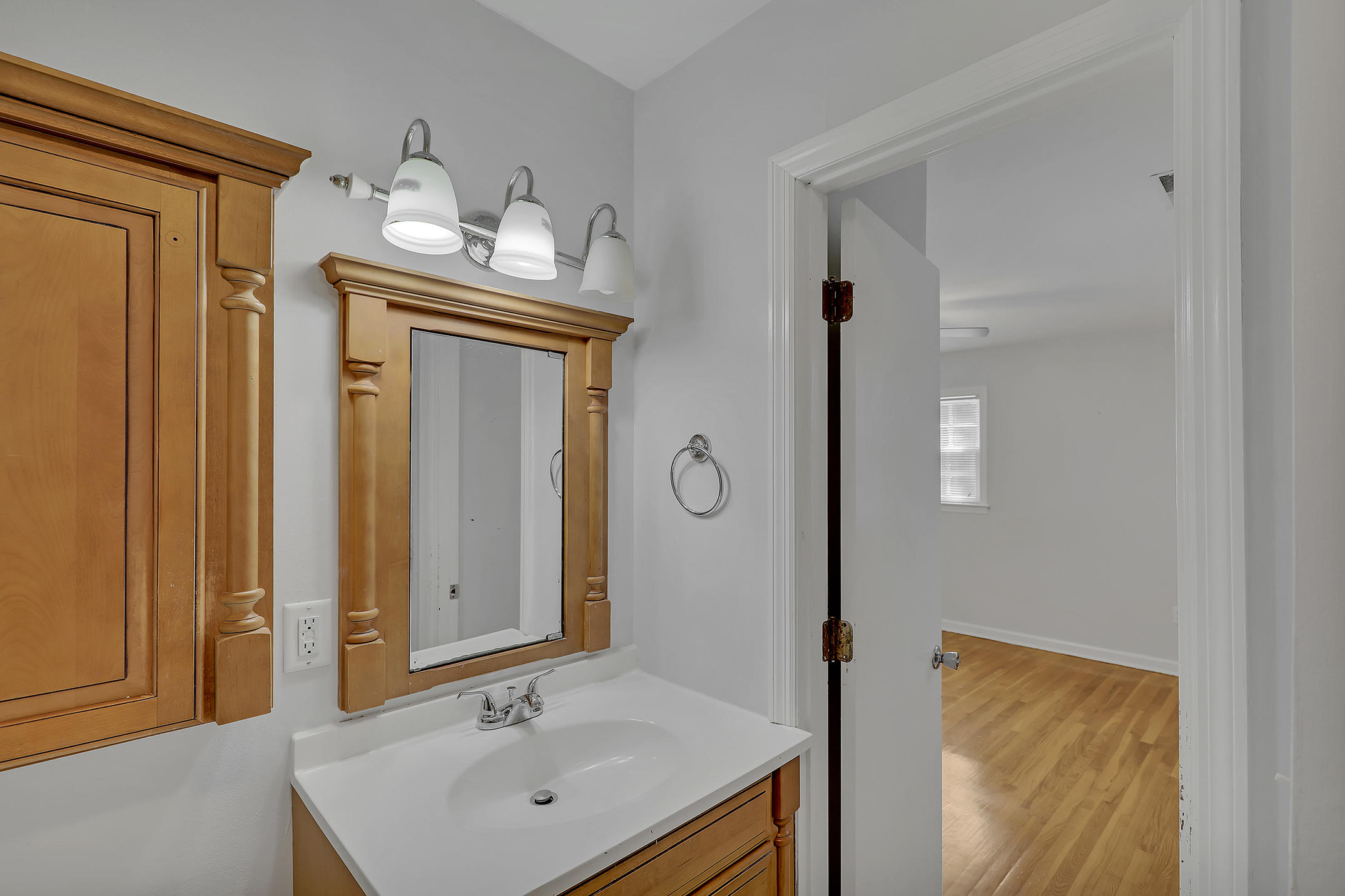 1371 Camp Road Charleston, SC 29412 - Photo 20 of 30 1R3A8994