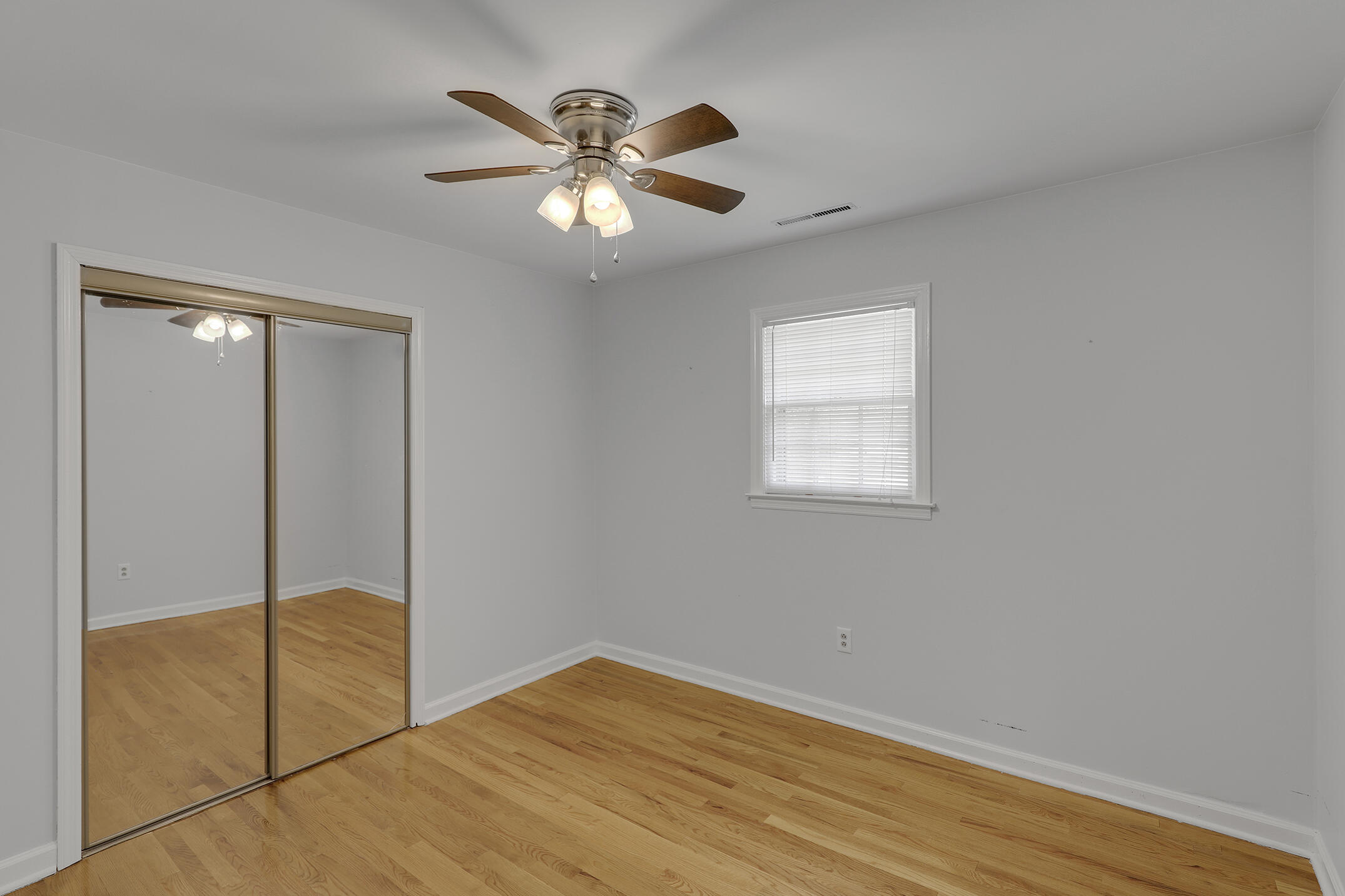 1371 Camp Road Charleston, SC 29412 - Photo 23 of 30 1R3A9015