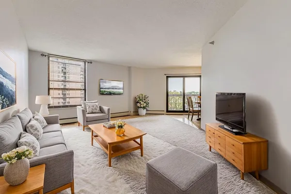 $130,000 | 6615 Lake Shore Drive South, Unit 604, Richfield, MN 55423