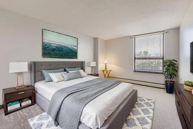 $139,000 | 6615 Lake Shore Drive South, Unit 604, Richfield, MN 55423