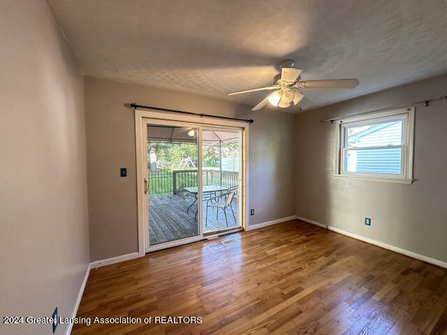 6246 Hilliard Road Lansing, MI 48911 - Photo 11 of 38 IMG_0331