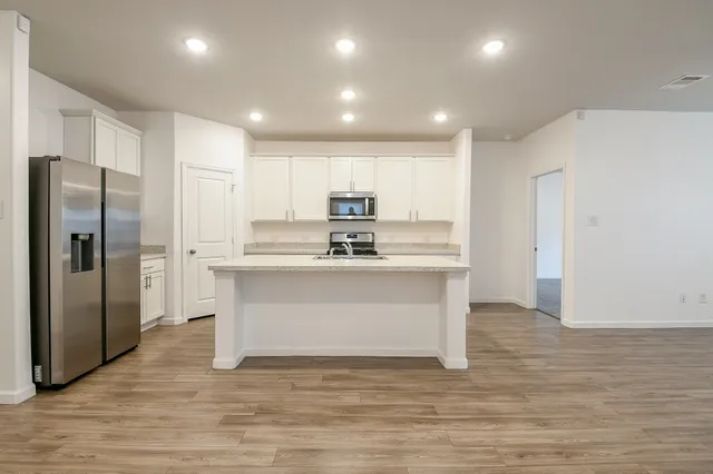 $2,000 | 16612 Aurora Street, Porter Heights, TX 77365