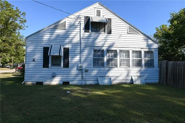 $110,000 | 254 North Elm Street, Nevada, MO 64772