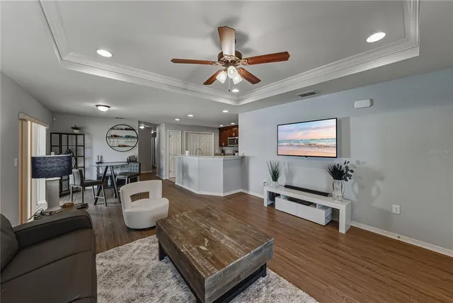 $269,900 | 4924 South Dossey Road, Lakeland, FL 33811