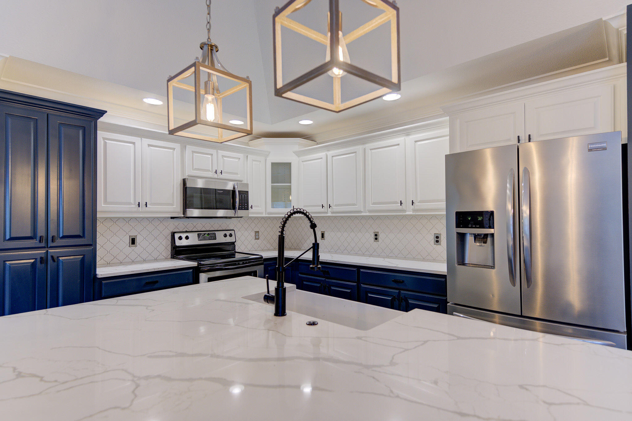 147 Live Oak Road Ringgold, GA 30736 - Photo 5 of 37 Oversized Island