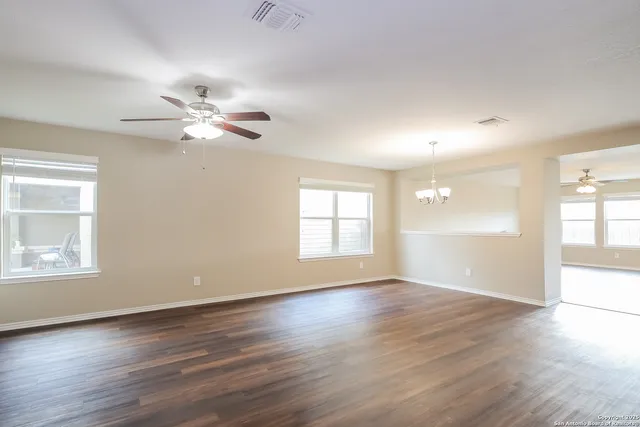 $1,820 | 2326 Cats Paw, Converse, TX 78109