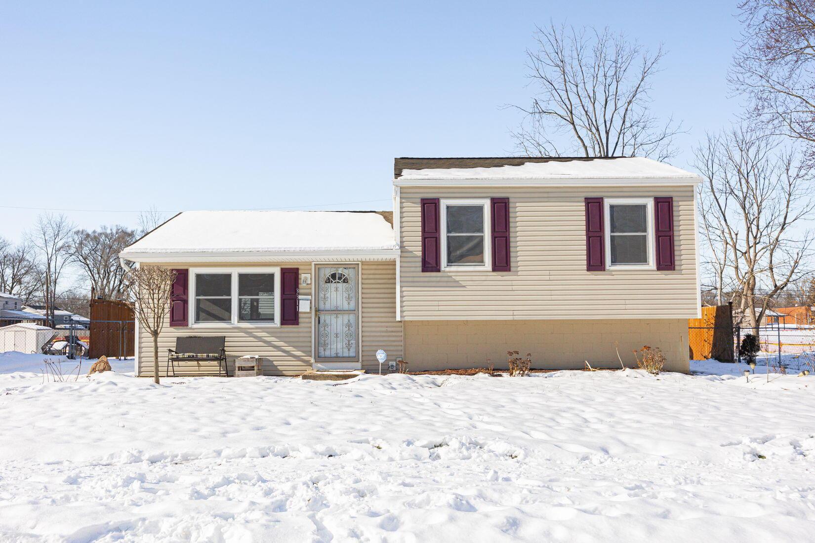 3311 Sundale Road Columbus, OH 43232 - Photo 2 of 45 1-web-or-mls-3311 Sundale Rd-1