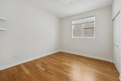 $4,900 | 1952 West Erie Street, Unit 1W, Chicago, IL 60622