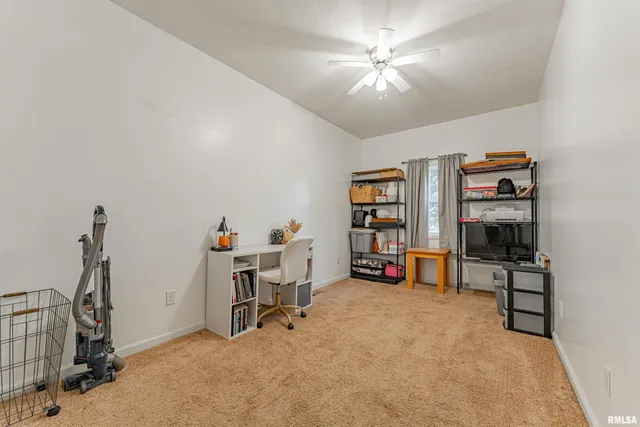 $79,900 | 1227 Delavan Street, Lincoln, IL 62656