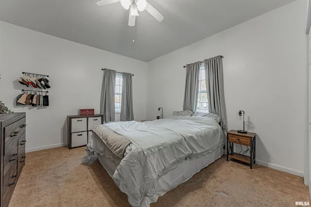 $79,900 | 1227 Delavan Street, Lincoln, IL 62656