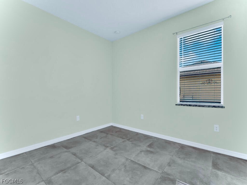 4654 26th Street Southwest Lehigh Acres, FL 33973 - Photo 16 of 22