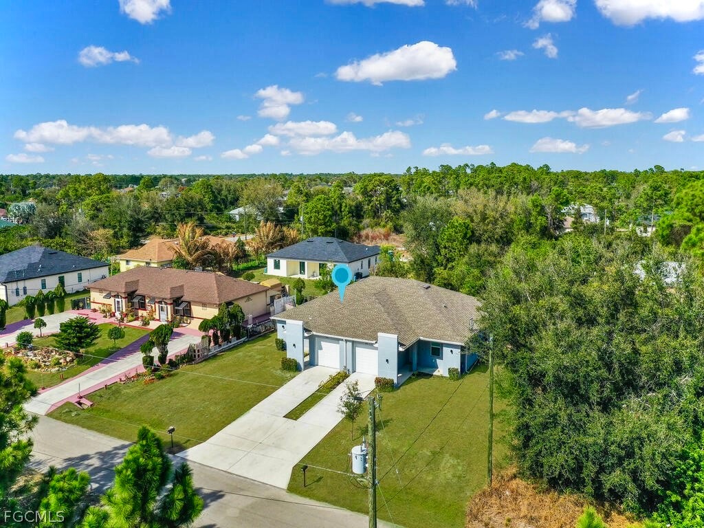 4654 26th Street Southwest Lehigh Acres, FL 33973 - Photo 3 of 22