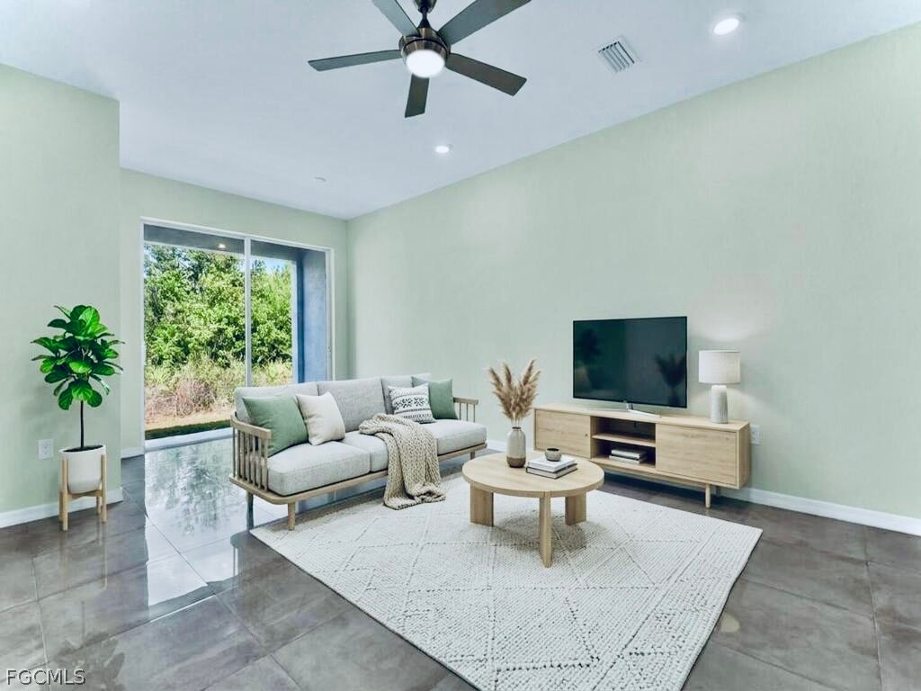 4654 26th Street Southwest Lehigh Acres, FL 33973 - Photo 4 of 22