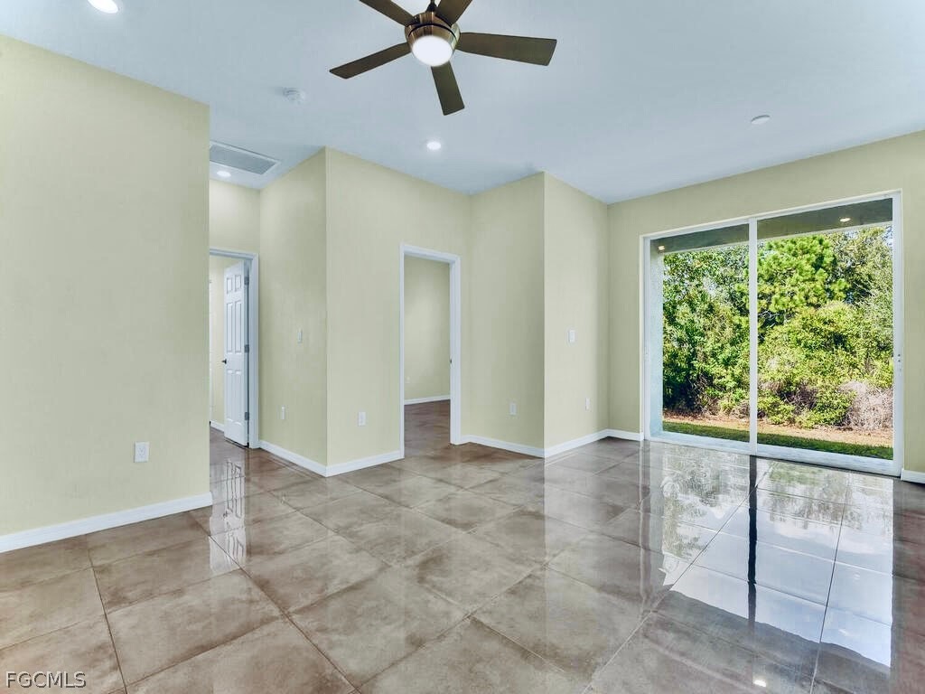 4654 26th Street Southwest Lehigh Acres, FL 33973 - Photo 10 of 22