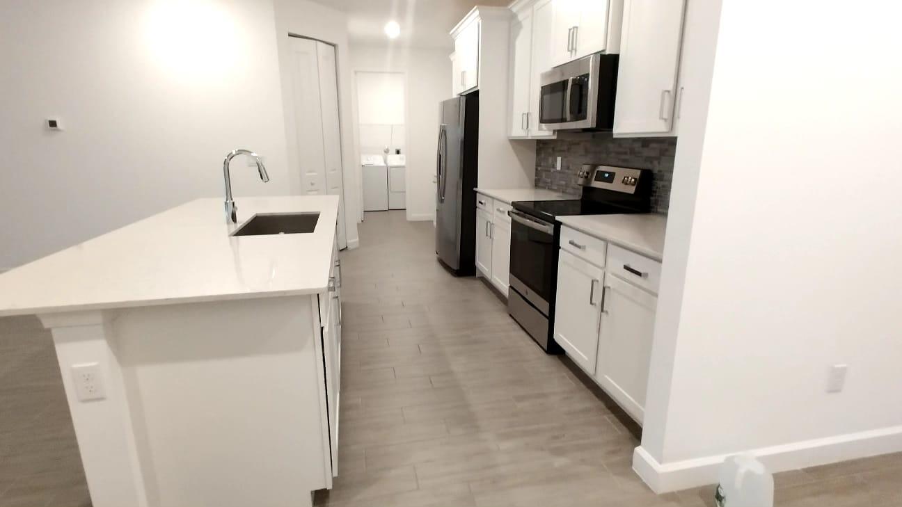 3199 Streng Lane Royal Palm Beach, FL 33411 - Photo 7 of 43 K2