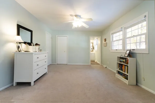 $565,000 | 3131 Howlett Drive Southeast, Ada, MI 49301