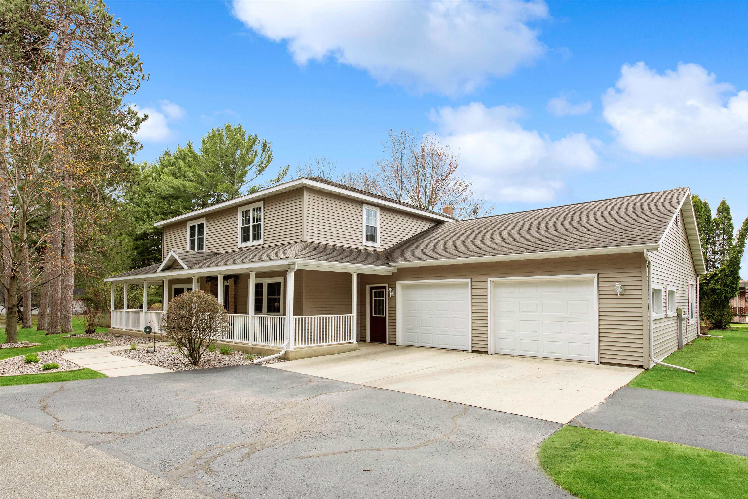 2591 Redpath Drive Marinette, WI 54143 - Photo 49 of 61