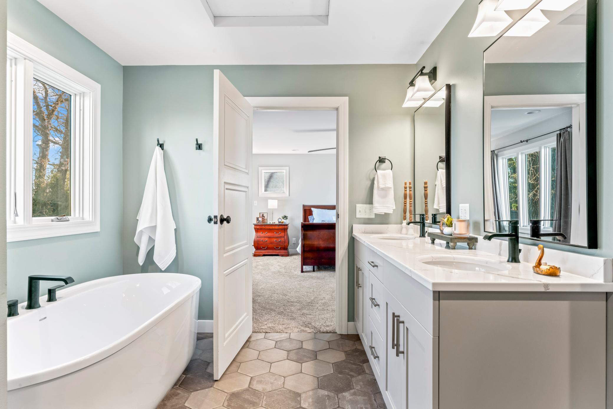 825 3rd Street Southwest Rochester, MN 55902 - Photo 14 of 25