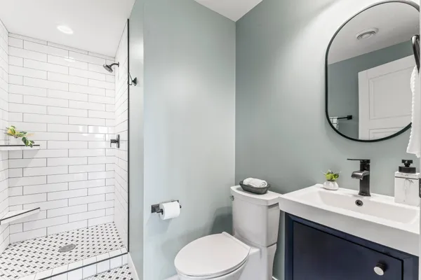 $1,250,000 | 825 3rd Street Southwest, Rochester, MN 55902