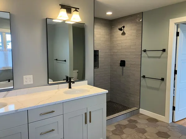 $1,250,000 | 825 3rd Street Southwest, Rochester, MN 55902