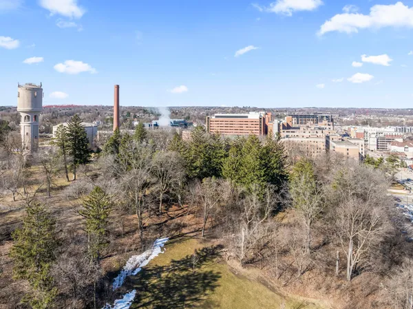 $1,250,000 | 825 3rd Street Southwest, Rochester, MN 55902