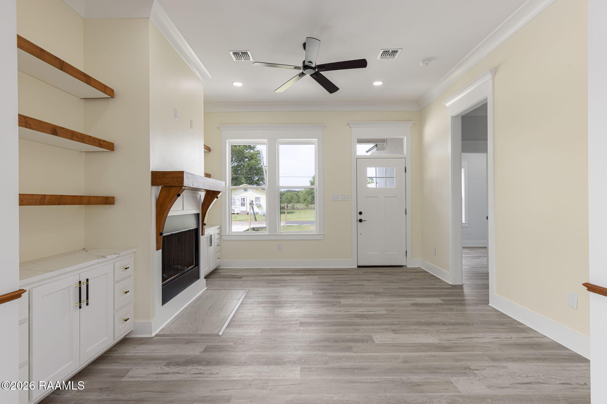 334 South Henry Street Church Point, LA 70525 - Photo 6 of 29 6-web-or-mls-332 S Henry St-6
