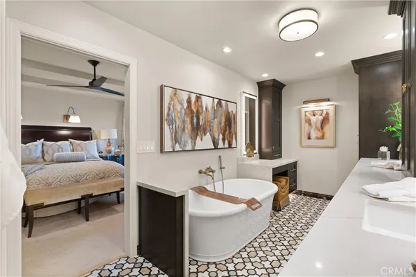 $2,999,500 | 2065 Phalarope Court, Costa Mesa, CA 92626