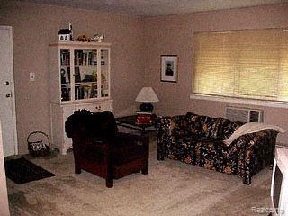 805 Plate Street, Unit 55 Rochester, MI 48307 - Photo 1 of 1 LIVING ROOM
