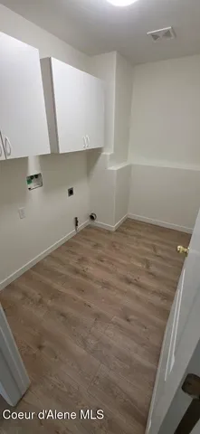 $575,000 | 869 West Mustang Avenue, Hayden, ID 83835