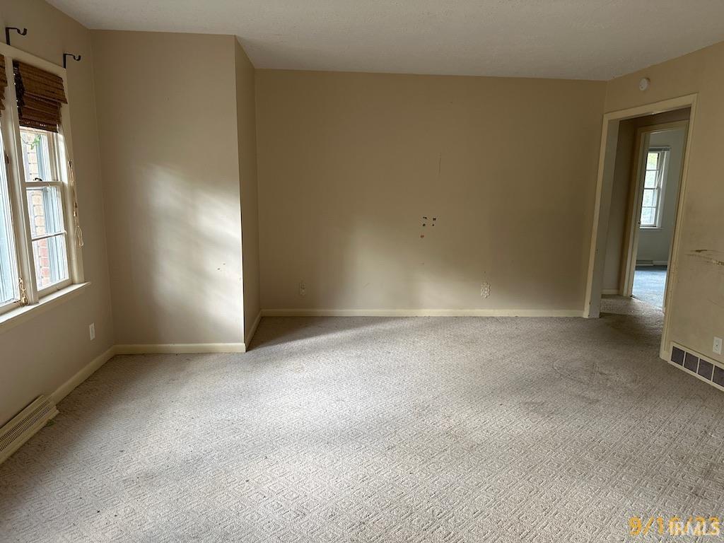 6122 Grand River Road Newburgh, IN 47630 - Photo 4 of 14 Gallery Image 4