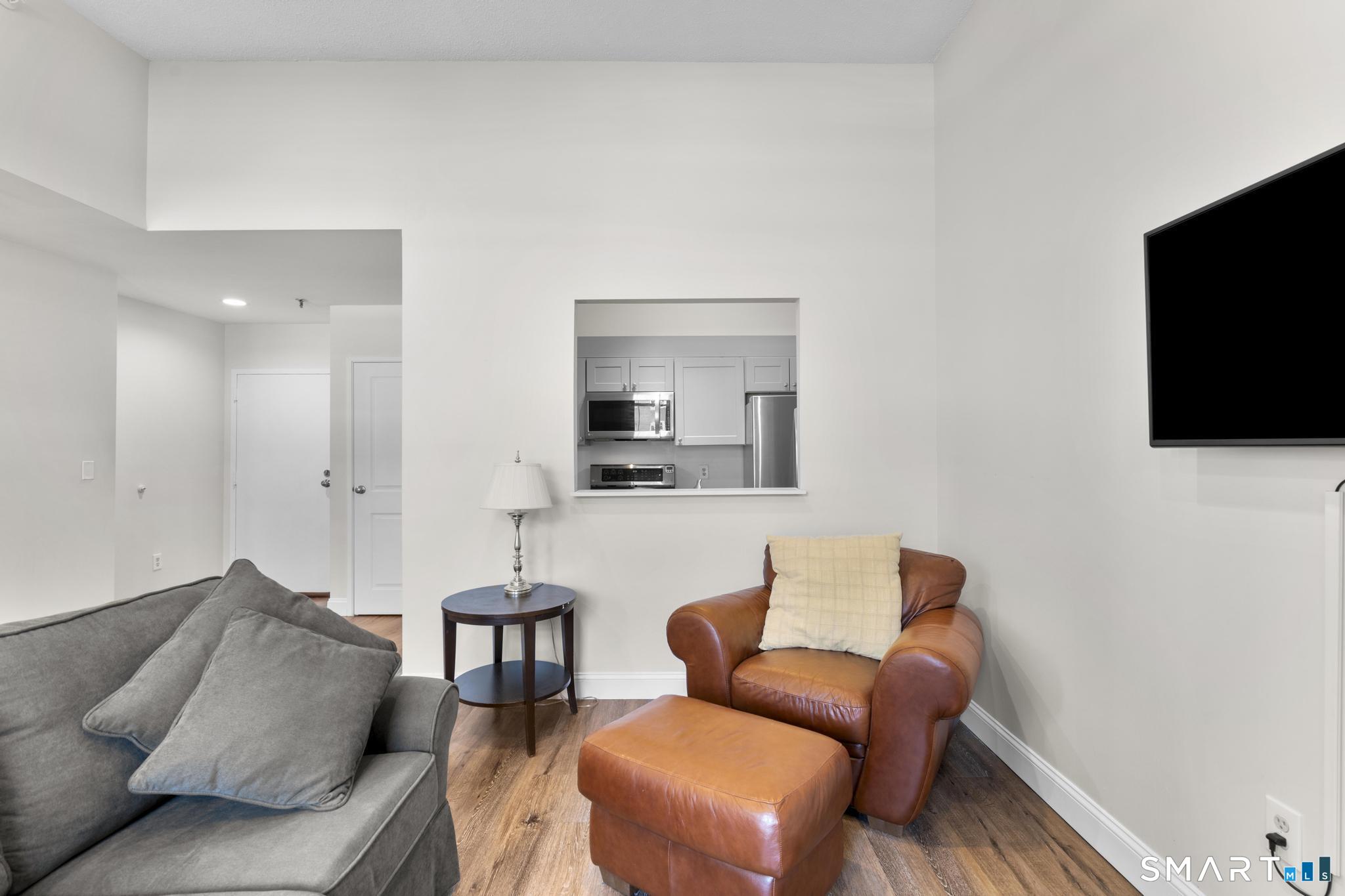 196 Crown Street, Unit 507 New Haven, CT 06510 - Photo 8 of 20