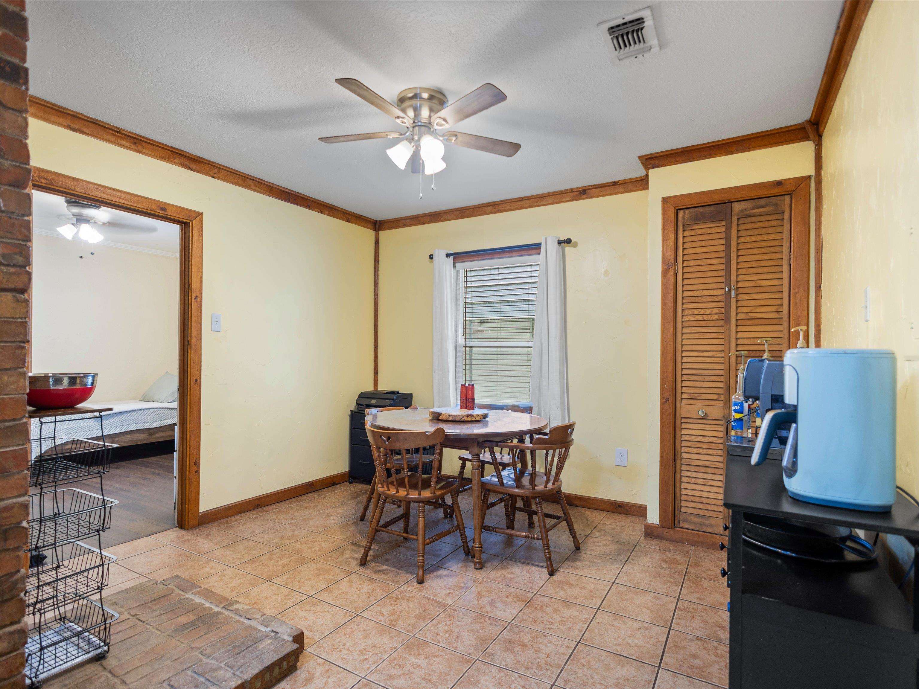 2360 Elk Road Gilmer, TX 75644 - Photo 16 of 38 Gallery Image 16