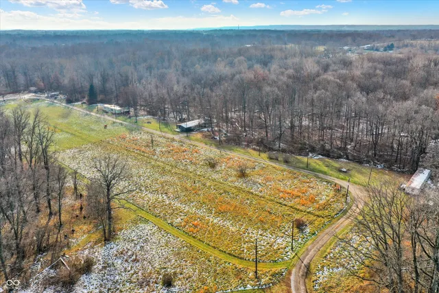 $1 | 11496 North Spring Lake Drive, Mooresville, IN 46158