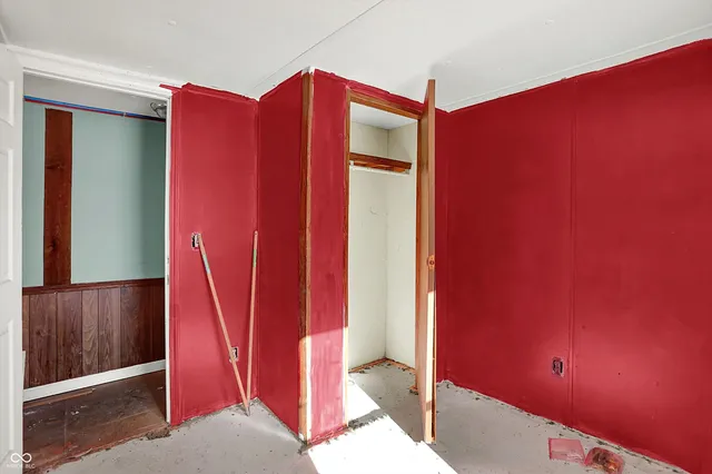 $1 | 11496 North Spring Lake Drive, Mooresville, IN 46158