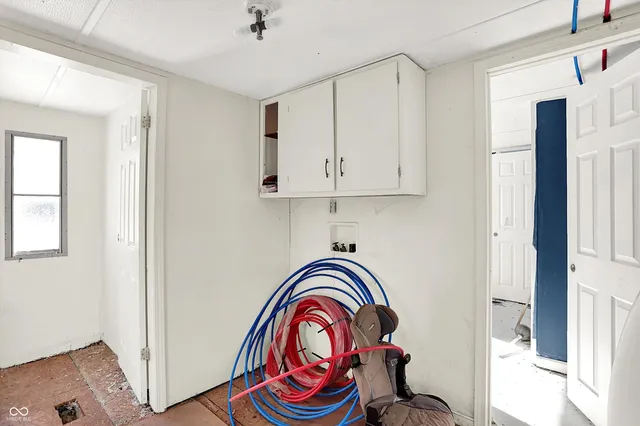 $1 | 11496 North Spring Lake Drive, Mooresville, IN 46158