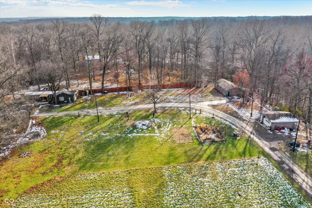 $1 | 11496 North Spring Lake Drive, Mooresville, IN 46158