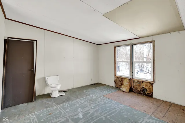 $1 | 11496 North Spring Lake Drive, Mooresville, IN 46158