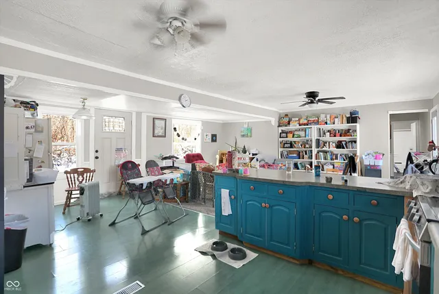 $1 | 11496 North Spring Lake Drive, Mooresville, IN 46158