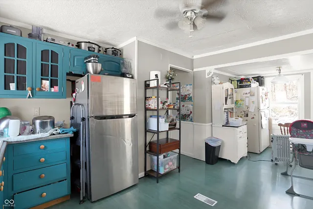 $1 | 11496 North Spring Lake Drive, Mooresville, IN 46158