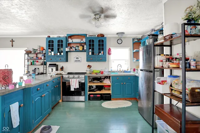 $1 | 11496 North Spring Lake Drive, Mooresville, IN 46158