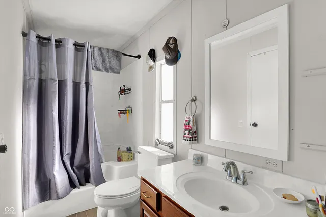 $1 | 11496 North Spring Lake Drive, Mooresville, IN 46158