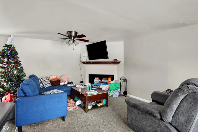 $1 | 11496 North Spring Lake Drive, Mooresville, IN 46158