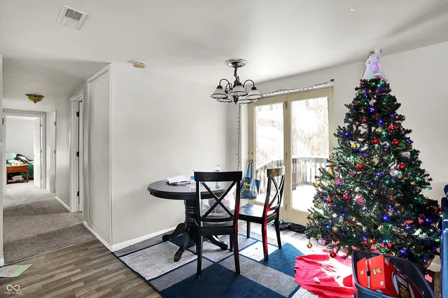 $1 | 11496 North Spring Lake Drive, Mooresville, IN 46158